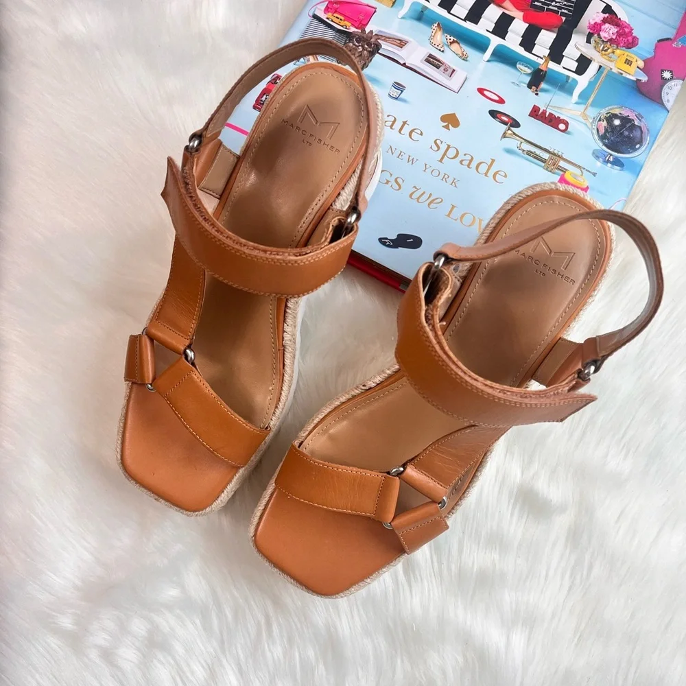 Marc Fisher Women's Tan Platform Sandals Size 7 1/2